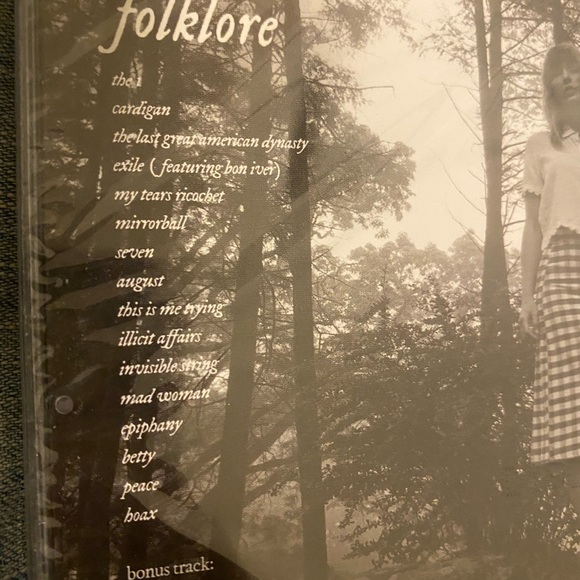 Taylor Swift Folklore Cd Special Edition - Picture 3 of 4